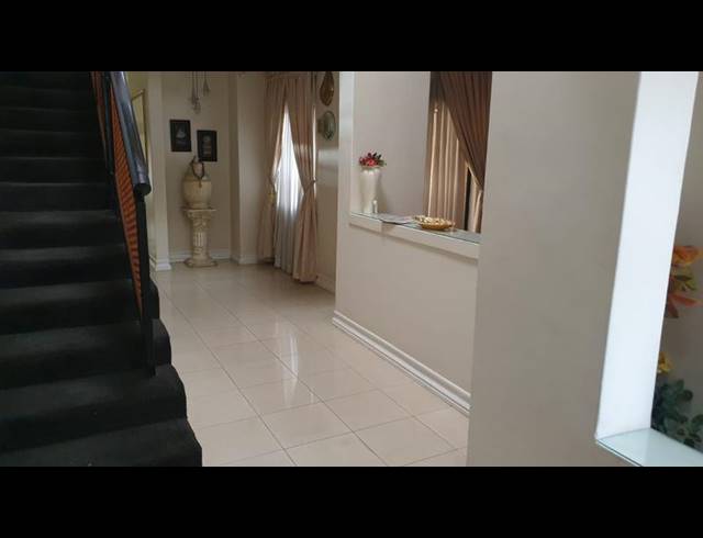 4 BEDROOM HOUSE FOR SALE IN LAUDIUM